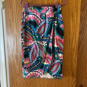 J. Crew Cotton Patterned Skirt. Zips & Tie in the back. Size 10. Like New!
